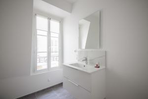 Zdjęcie z galerii obiektu 4#Duplex 2 Pers#Paris 15#Commerce#AC w Paryżu