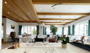 Restoran atau tempat lain untuk makan di Hotel Restaurant Sternen