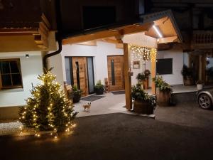 Budynek, w którym mieści się apartament