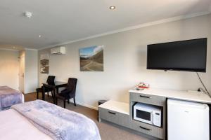 TV o dispositivi per l'intrattenimento presso Marsden Lake Resort Central Otago