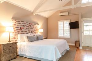 Letto o letti in una camera di Nimbo Fork Lodge