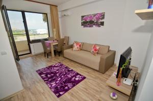 Gallery image of Apartment Party Studios in Mamaia