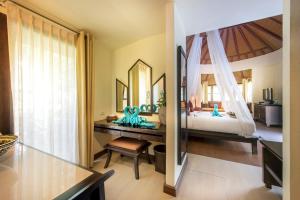 Postel nebo postele na pokoji v ubytování Chada Lanta Beach Resort - SHA Extra Plus