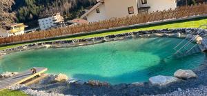 Bassein majutusasutuses Eibinghof BED & BREAKFAST & SWIM või selle lähedal