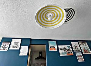 Fotografia z galérie ubytovania Appartement Vintage 90 m2 DUPLEX classé v destinácii Fréjus