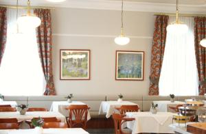 Posezení v ubytování Drei Kronen Hotel Wien City