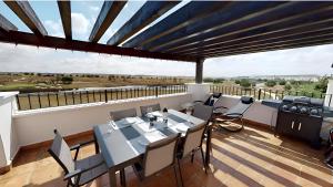 Balkon lub taras w obiekcie Luxury 2 bed Penthouse on Golf Course Murcia