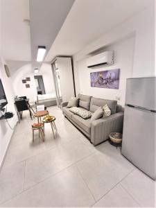 Seating area sa Jaffa 17 - urban loft