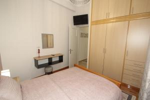 Posteľ alebo postele v izbe v ubytovaní Bratis House Athens