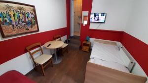 Afbeelding uit fotogalerij van Różana Karczma in Kruszyn