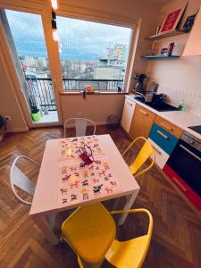 Fotografia z galérie ubytovania Apartament PRL-MORSKA 11 v destinácii Gdynia