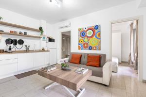 Dapur atau dapur kecil di Budapest Design e Piscina