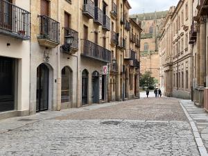 Kép Apartamento Centro Histórico junto a Casa de las Conchas - PARKING GRATIS szállásáról Salamancában a galériában Még 6 kép