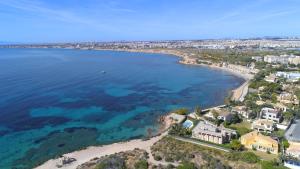 Zdjęcie z galerii obiektu Sensacional piso junto al mar w mieście Punta Prima