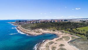 Zdjęcie z galerii obiektu Sensacional piso junto al mar w mieście Punta Prima