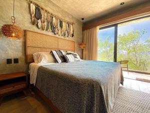 Postel nebo postele na pokoji v ubytování Amazing PH Corazon / Private Pool + 42 fotografií