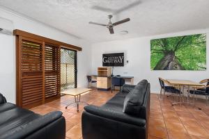TV o dispositivi per l'intrattenimento presso Western Gateway Motel and Apartments