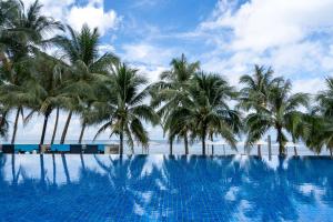 Bazén v ubytování Sea Sense Resort nebo v jeho okolí