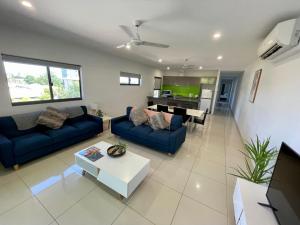 Predel za sedenje v nastanitvi Magnum Serviced Apartments