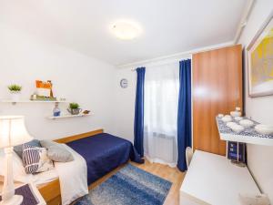 Ein Bett oder Betten in einem Zimmer der Unterkunft Villa Beauty Luxury Vodice