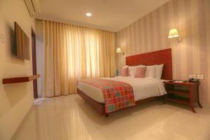 Gallery image of Lilac Hotel 3rd Block in Bangalore