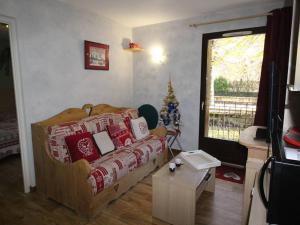Fotografia z galérie ubytovania Luchon - T3 avec Balcon, Parking et Lave-vaisselle, Proche Parc du Casino et Thermes - FR-1-313-215 v destinácii Bagnères-de-Luchon