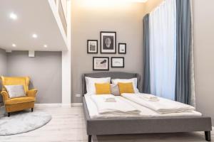 Posteľ alebo postele v izbe v ubytovaní ASSEA Elegant Apartment with 2 Bedroom in Downtown