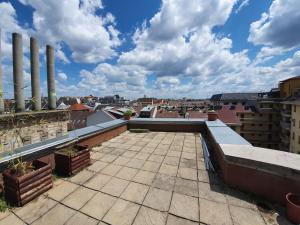 Fotografia z galérie ubytovania Master apartment with Air CONDITION and SEPARATED ROOFTOP terrace v Budapešti