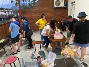 入住時間煮雨包棟民宿的客人