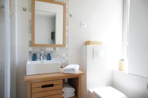 Koupelna v ubytování MAS TERRE Chambres d'Hôtes