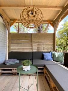 Χώρος καθιστικού στο Camping Village Mar y Sierra