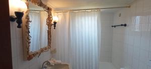 Et badeværelse på Irene Asklipios Paros + 17 billeder