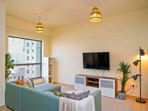 Fotografie z fotogalerie ubytování Island living in the heart of JBR, 3 bedrooms v Dubaji