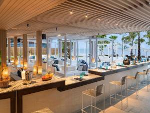 Pullman Khao Lak Resort餐厅或其他用餐的地方