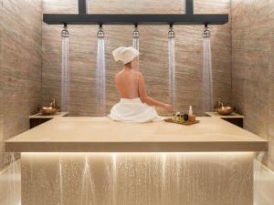Pullman Khao Lak ResortSpa和/或其他健康设施