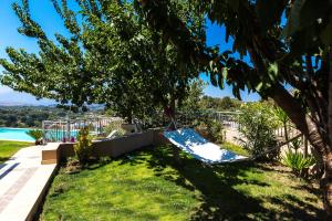 Πισίνα στο ή κοντά στο Villa Kleanthi +32 φωτογραφίες