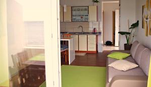 Posedenie v ubytovaní Apartment in Poljana with sea view, terrace, air conditioning, WiFi 3617-5