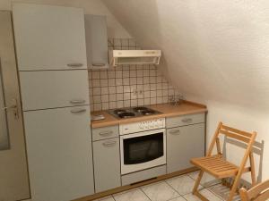 Kuchyň nebo kuchyňský kout v ubytování Monteurunterkunft Wiesental