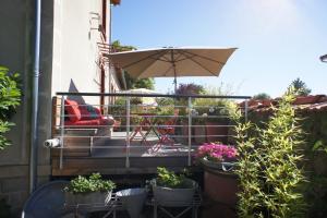 Balkón nebo terasa v ubytování MAS TERRE Chambres d'Hôtes