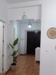 A kitchen or kitchenette at Casa Rural La Maestra