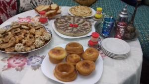 Makanan di atau berdekatan homestay