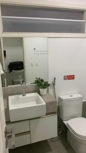 Kopalnica v nastanitvi Pipa Ubaia 219 com solarium