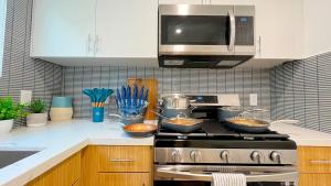 Fotografie z fotogalerie ubytování Kingsley Courtyard Apartment v Los Angeles