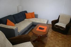 Prostor za sedenje u objektu Apartman Kneginja