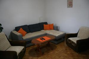 Prostor za sedenje u objektu Apartman Kneginja