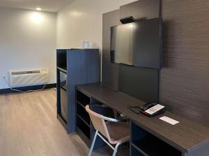 Kuchyň nebo kuchyňský kout v ubytování Motel 6 Williams AZ Downtown Grand Canyon