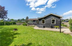 Zahrada ubytování Stunning Home In Slagelse With Kitchen