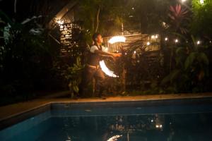 Kolam renang di atau di dekat BAMBU HOSTEL
