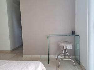 Posteľ alebo postele v izbe v ubytovaní Villa de charme avec piscine entre Ajaccio et Porticcio