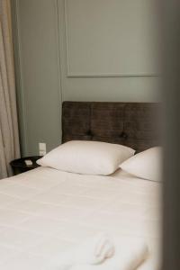Posteľ alebo postele v izbe v ubytovaní Satus Finem Egnatia's Luxury Apartment
